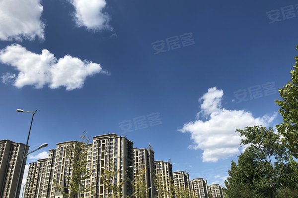 翡翠滨江涿州最新房价，时代印记与城市的脉动